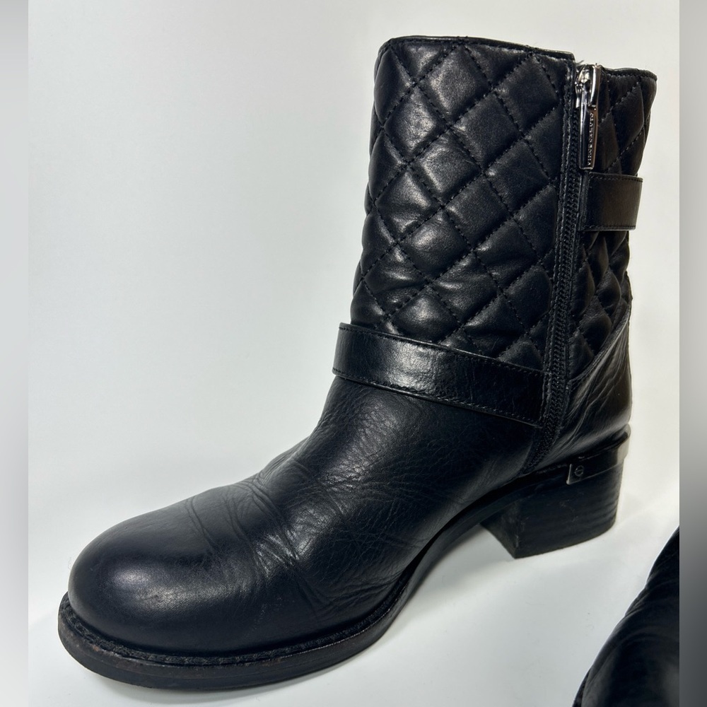 Vince Camuto quilted leather ankle moto biker boots with heel - Picture 3 of 12
